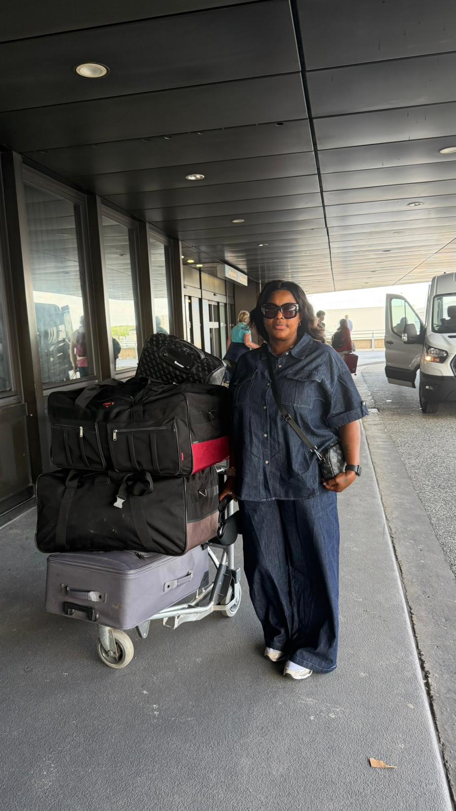 MO Logistics Germany hub team handling receiving and DHL forwarding in Frankfurt